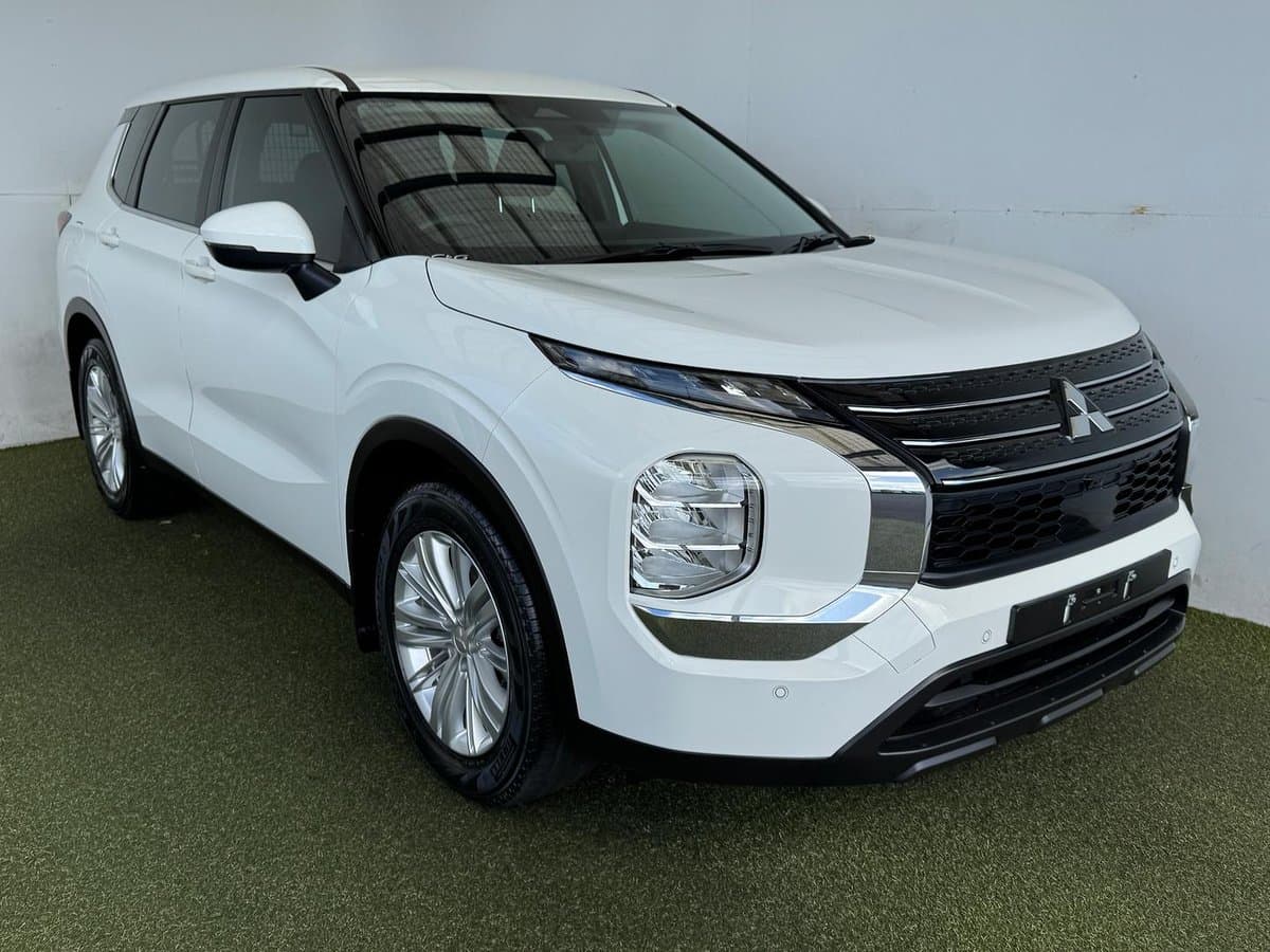 2024 Mitsubishi Outlander ES ZM MY24