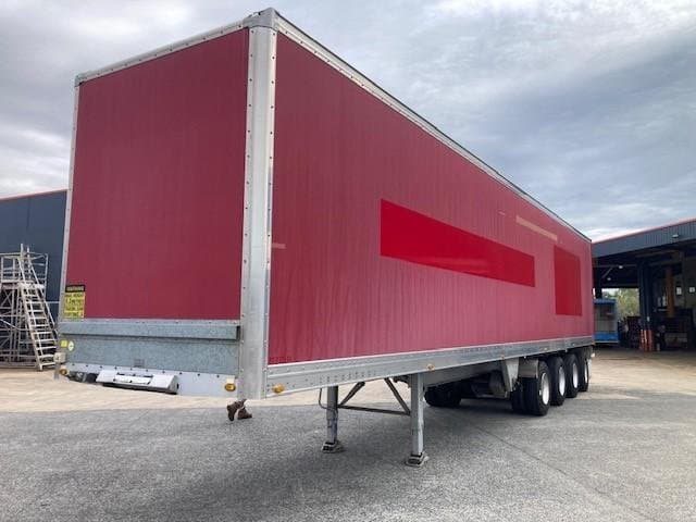 2017 Maxitrans 24P Dry Van