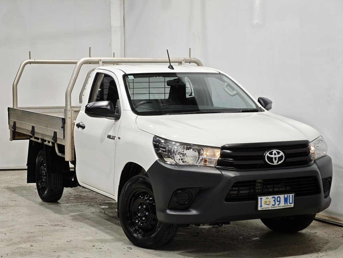 2018 Toyota Hilux Workmate TGN121R 4x2