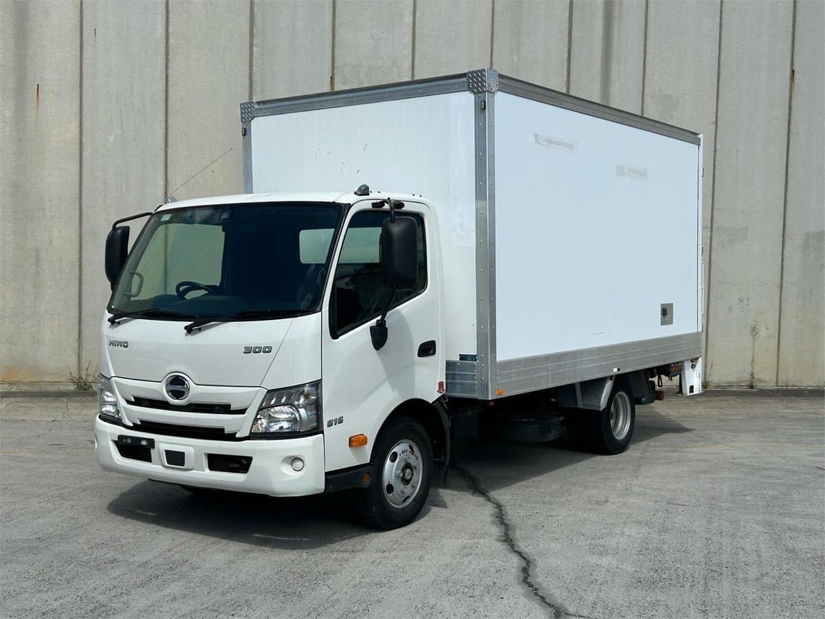 2022 Hino 300 Series 616
