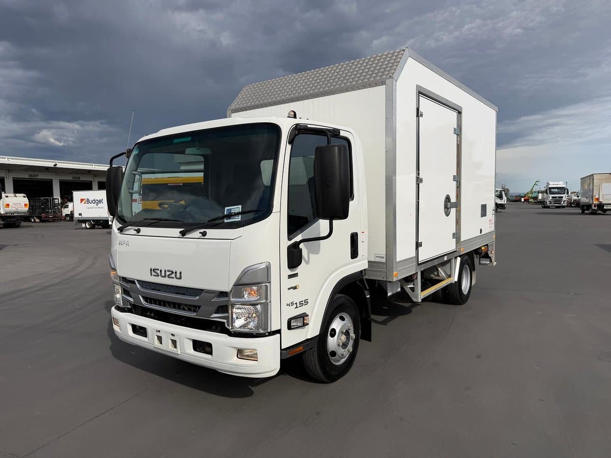 2023 Isuzu N Series NPR 45/55-155
