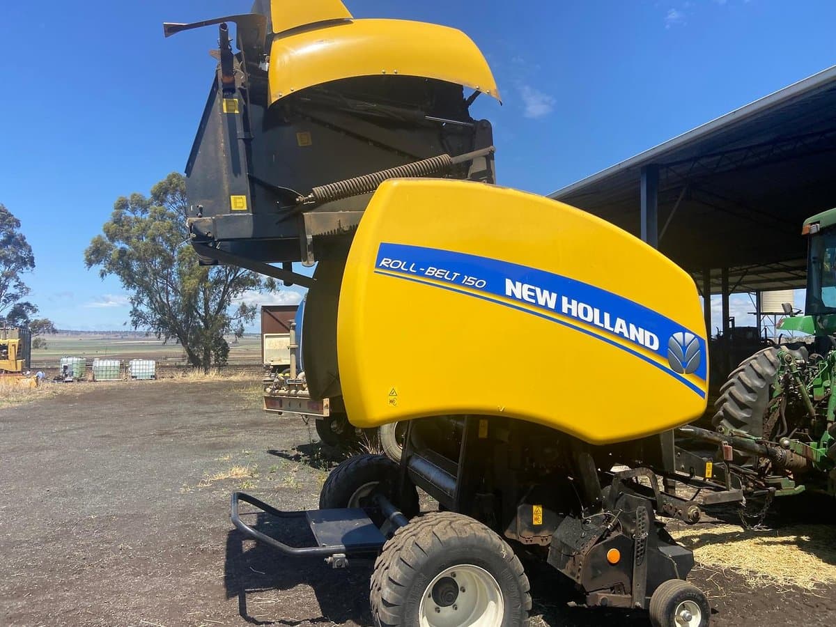 New Holland Rb150