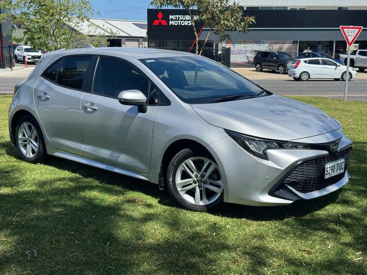 2018 Toyota Corolla Ascent Sport MZEA12R