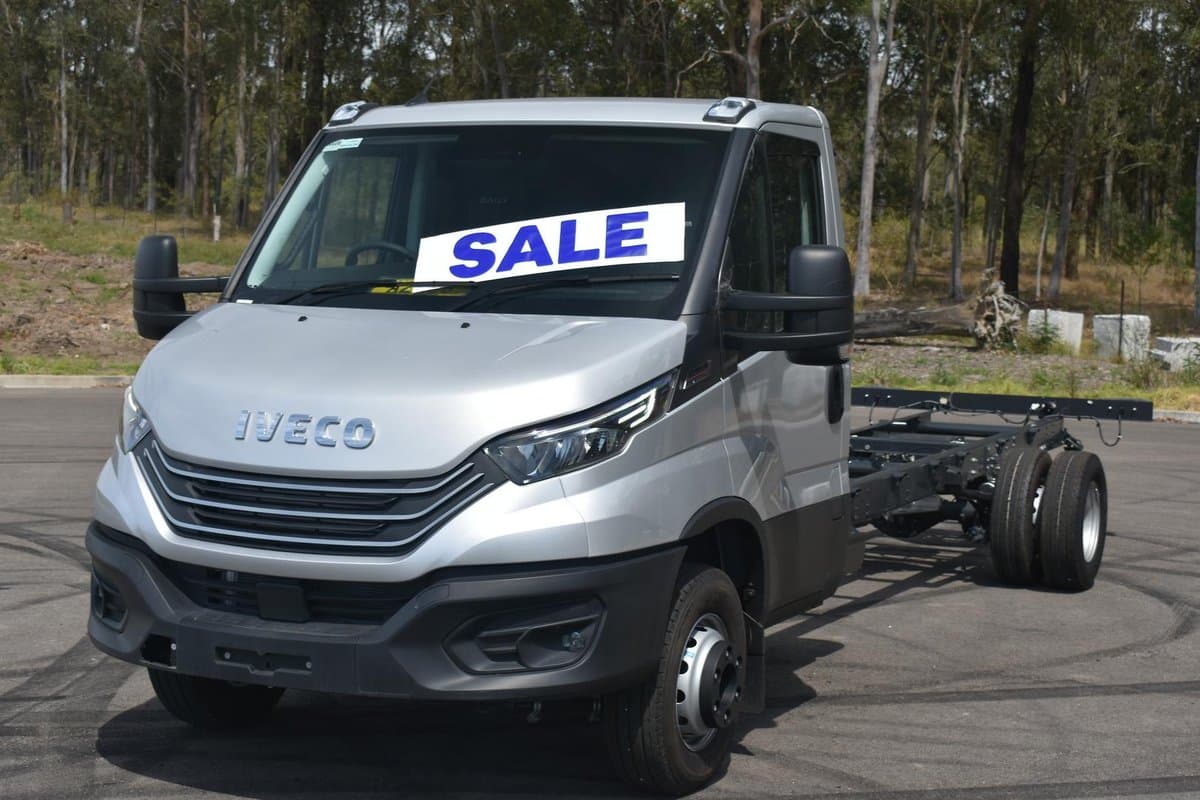 2025 Iveco Daily 70C21