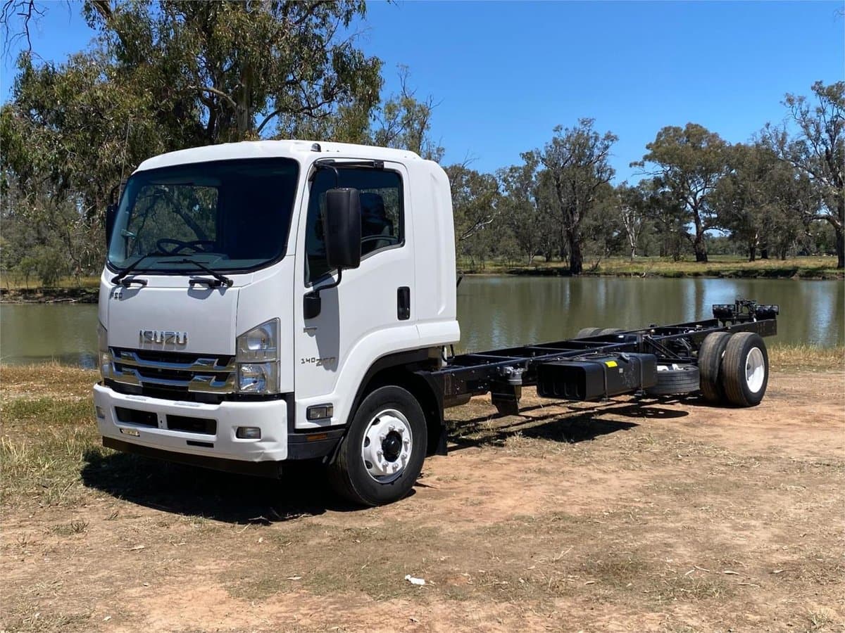 2017 Isuzu Fsr