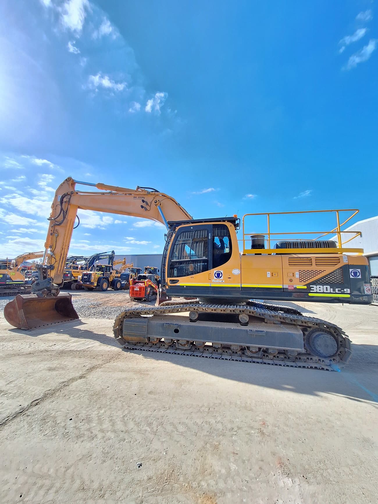 Hyundai R380LC-9