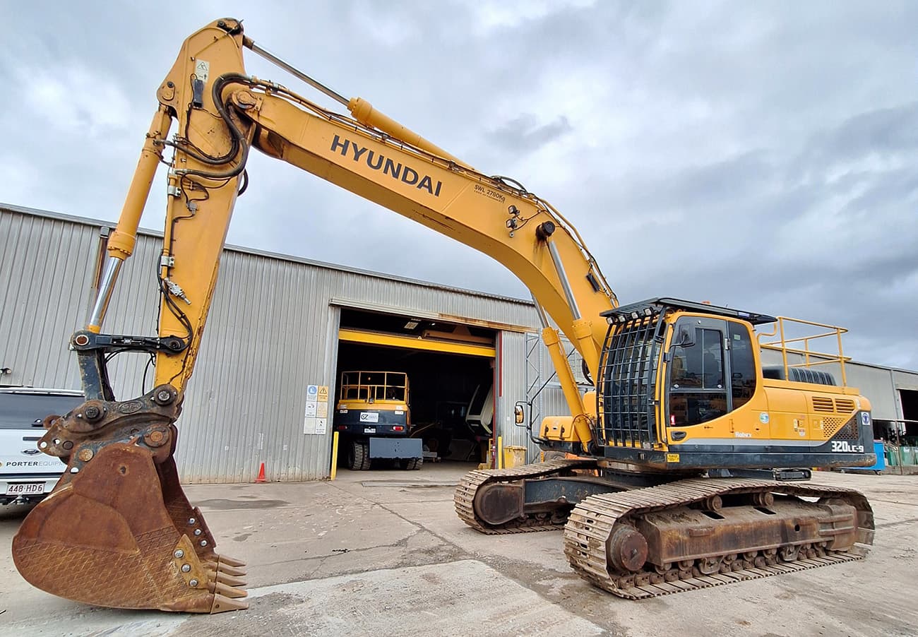 Hyundai R320LC-9