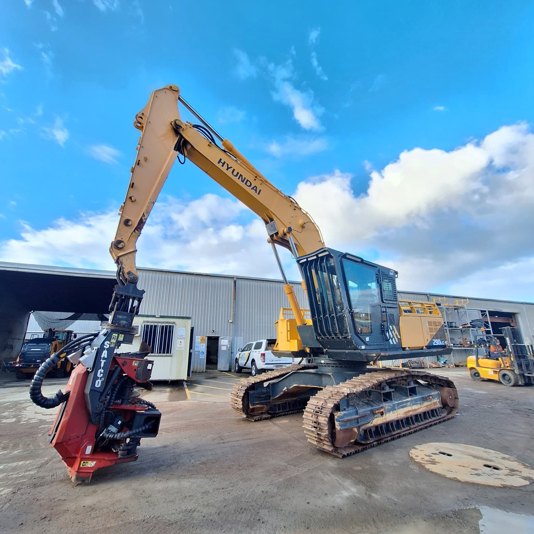 Hyundai R290LC-9 H/C