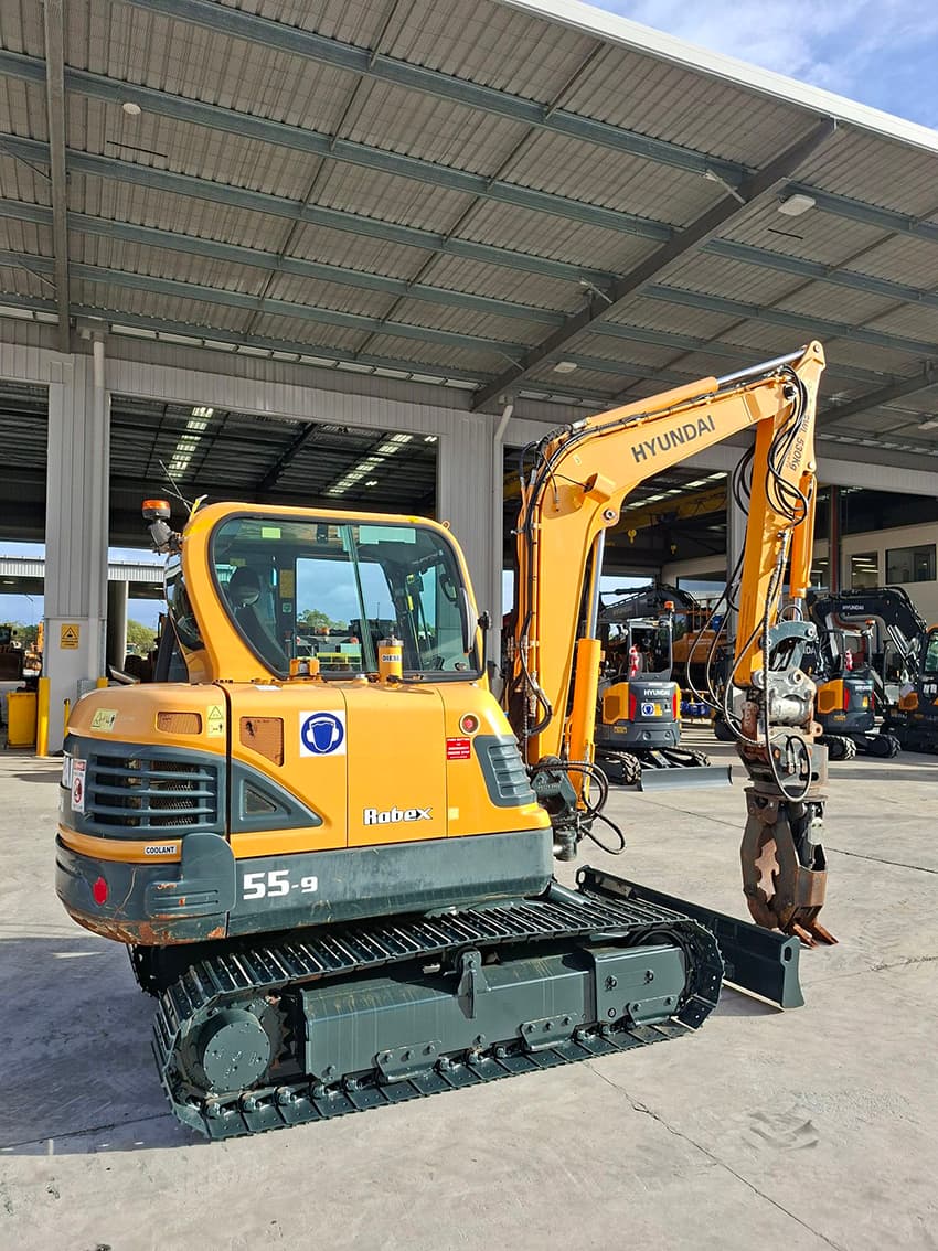 Hyundai R 55-9