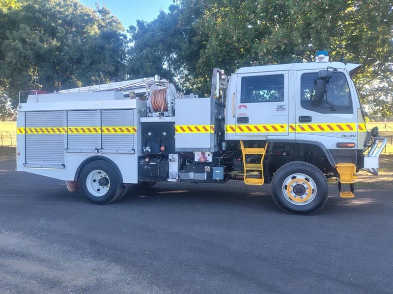 2006 ISUZU F SERIES
