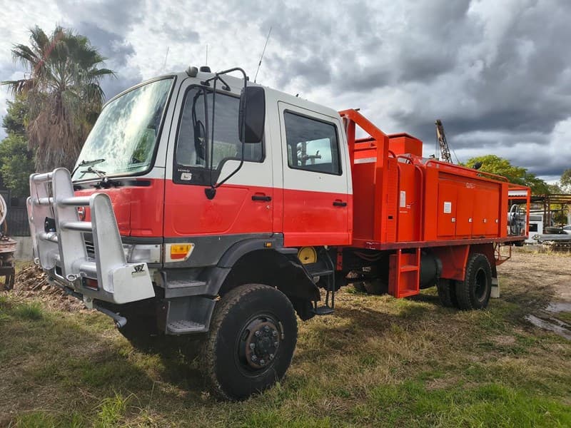 2002 HINO RANGER