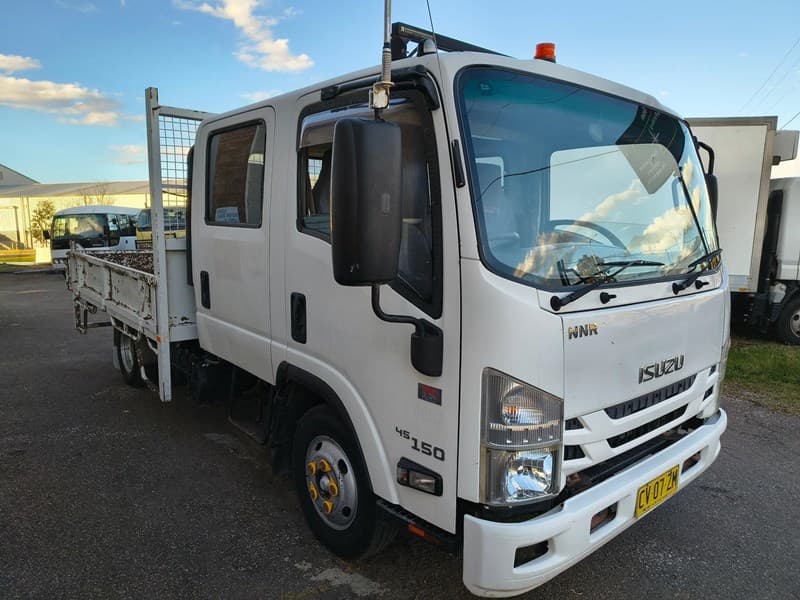 2016 ISUZU NNR45-150 CREW CAB