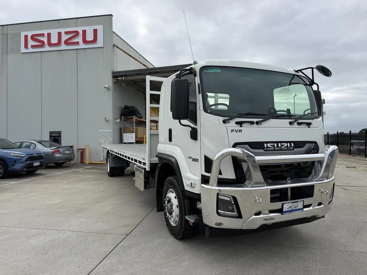 2025 Isuzu F Series FVR 170-260 AT R70 Automatic