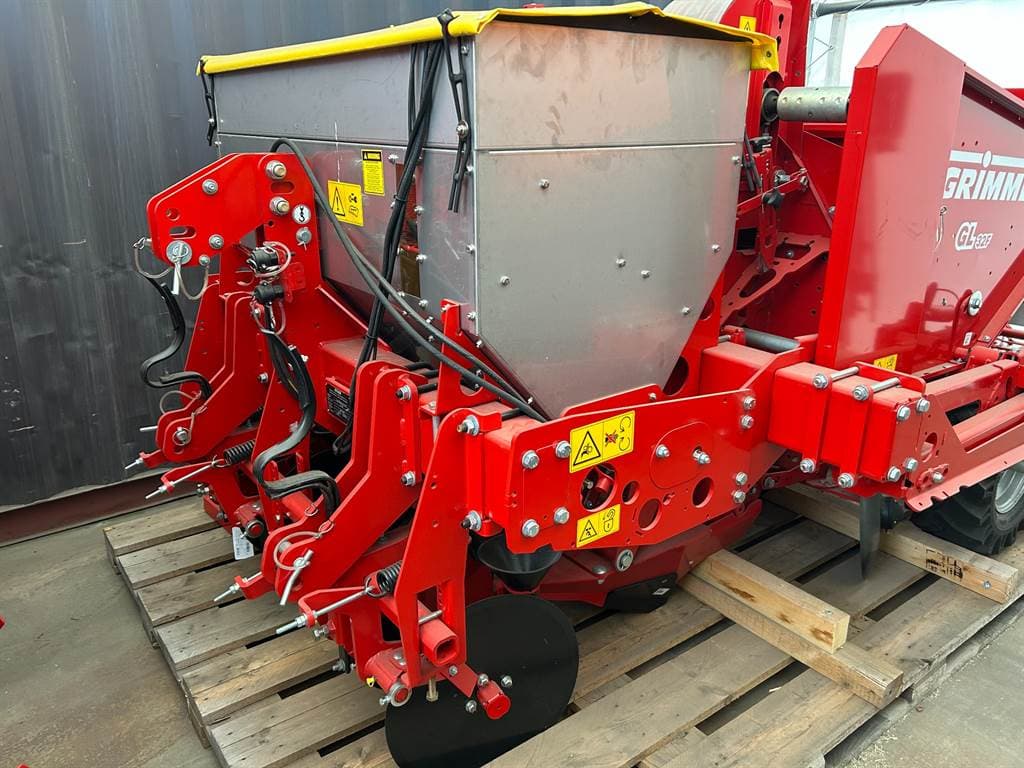2023 Grimme GL 32F