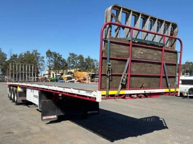 2022 TRI-AXLE 45 FLAT TOP