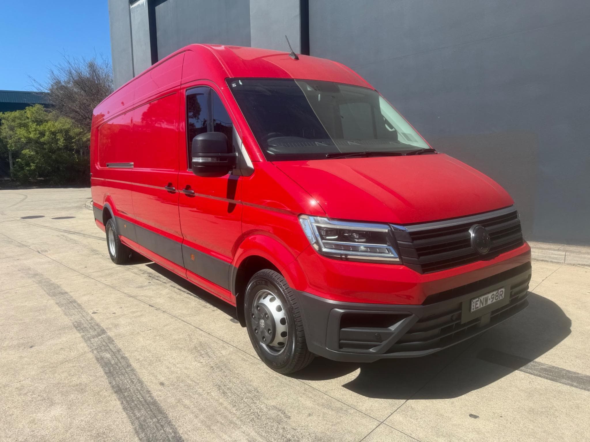 VOLKSWAGEN CRAFTER SY1 MY21 50 TDI410 VAN HIGH ROOF LWB 4DR AUTO 8SP 1742KG 2.0DTT (O/HANG)