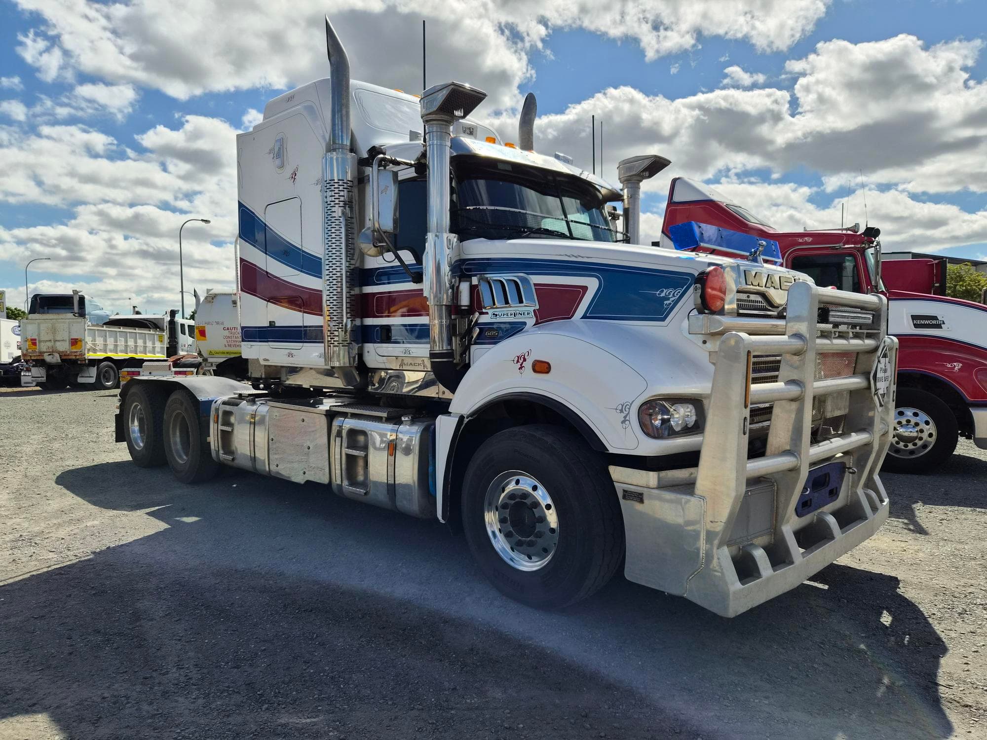 2020 MACK SUPERLINER 6X4 PRIME MOVER 131 TON