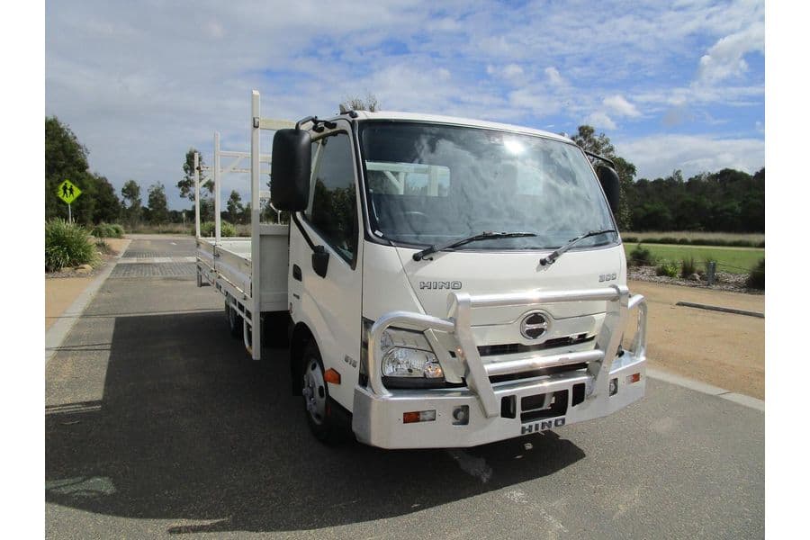 2023 Hino 300 Series 616 SteelAce Tray Dropside (White)