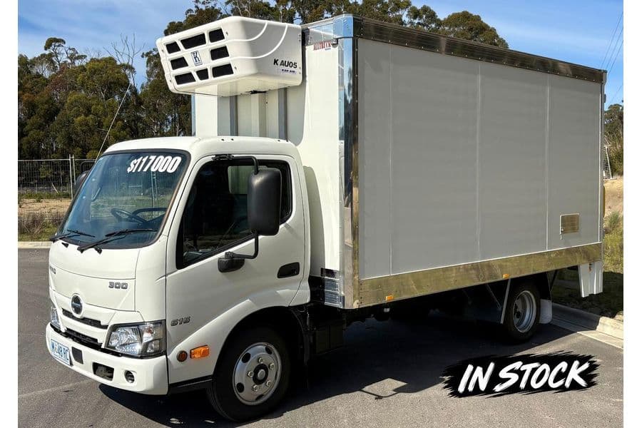 2025 Hino 300 616 616 Refrigerated Truck (White) Used Truck