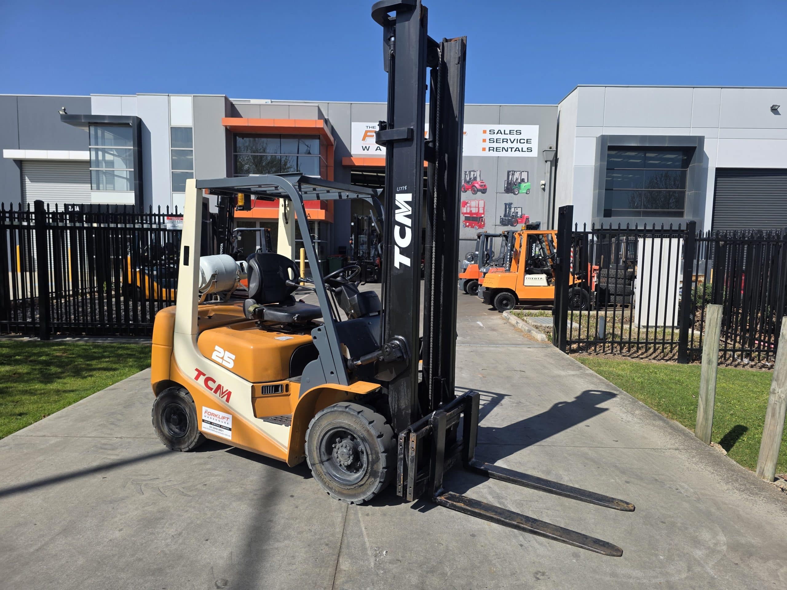 TCM Forklift 2.5T – 5m Lift | FG25T6 (Unit#:U778)