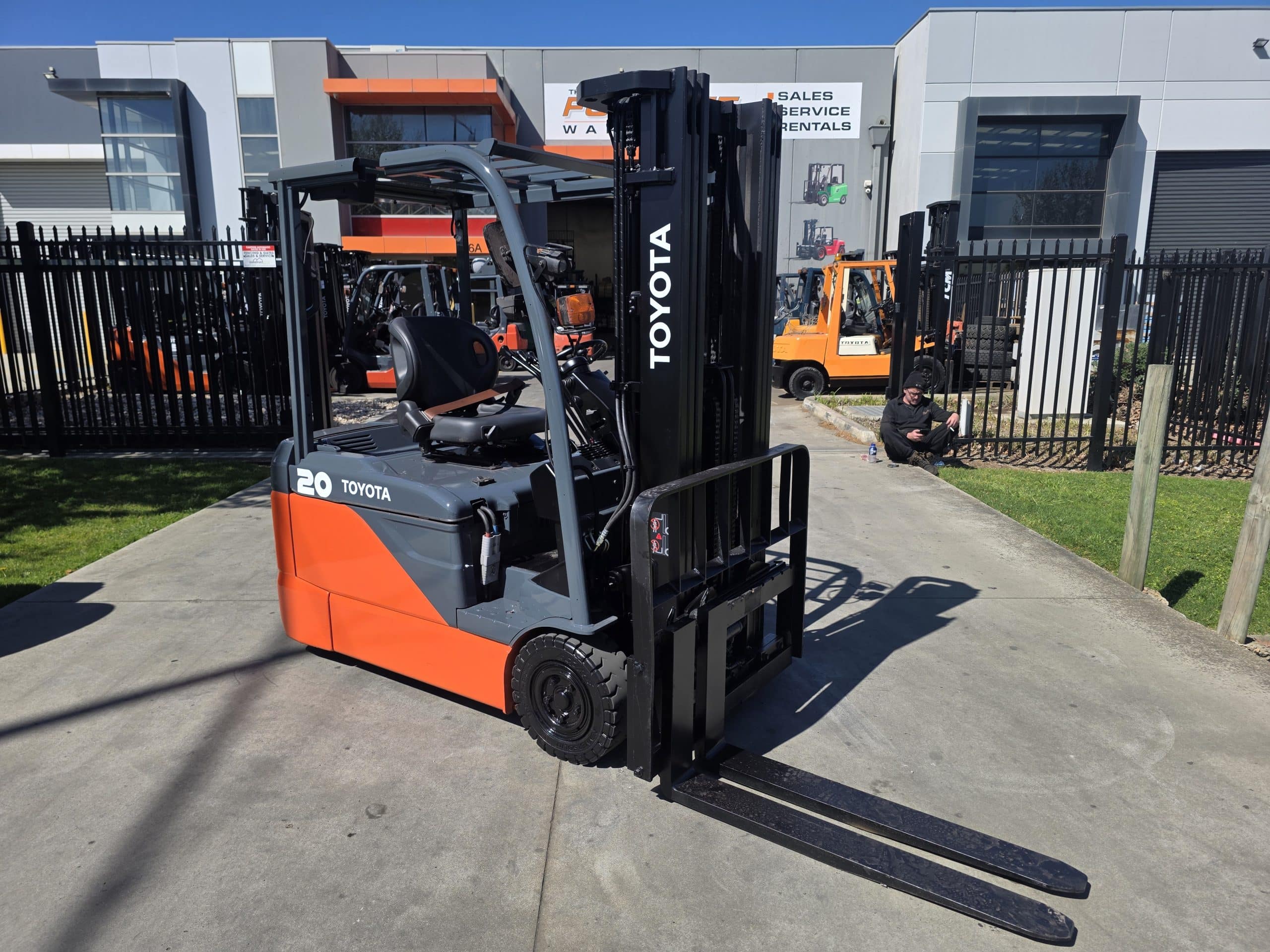 Toyota Forklift 2T 3 Wheel Electric Container Mast | 8FBE20 (Unit#:AU546)